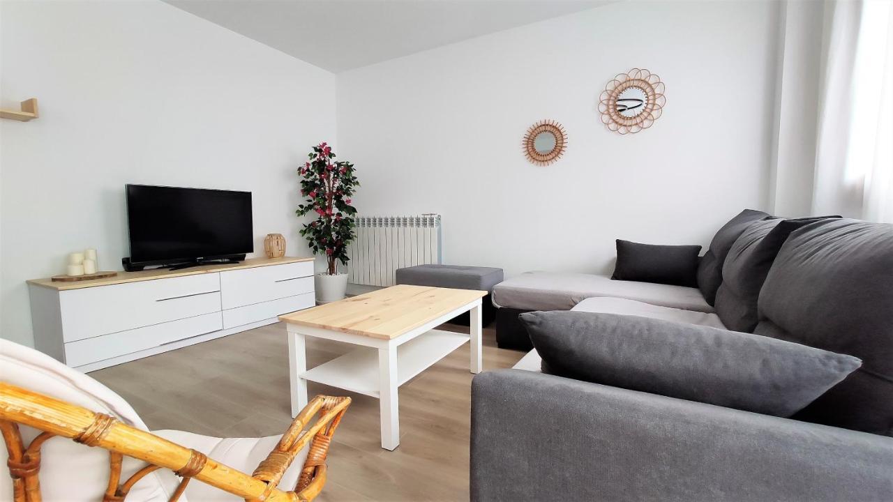 Jardin Araguas Apartment วิลยานัว ภายนอก รูปภาพ